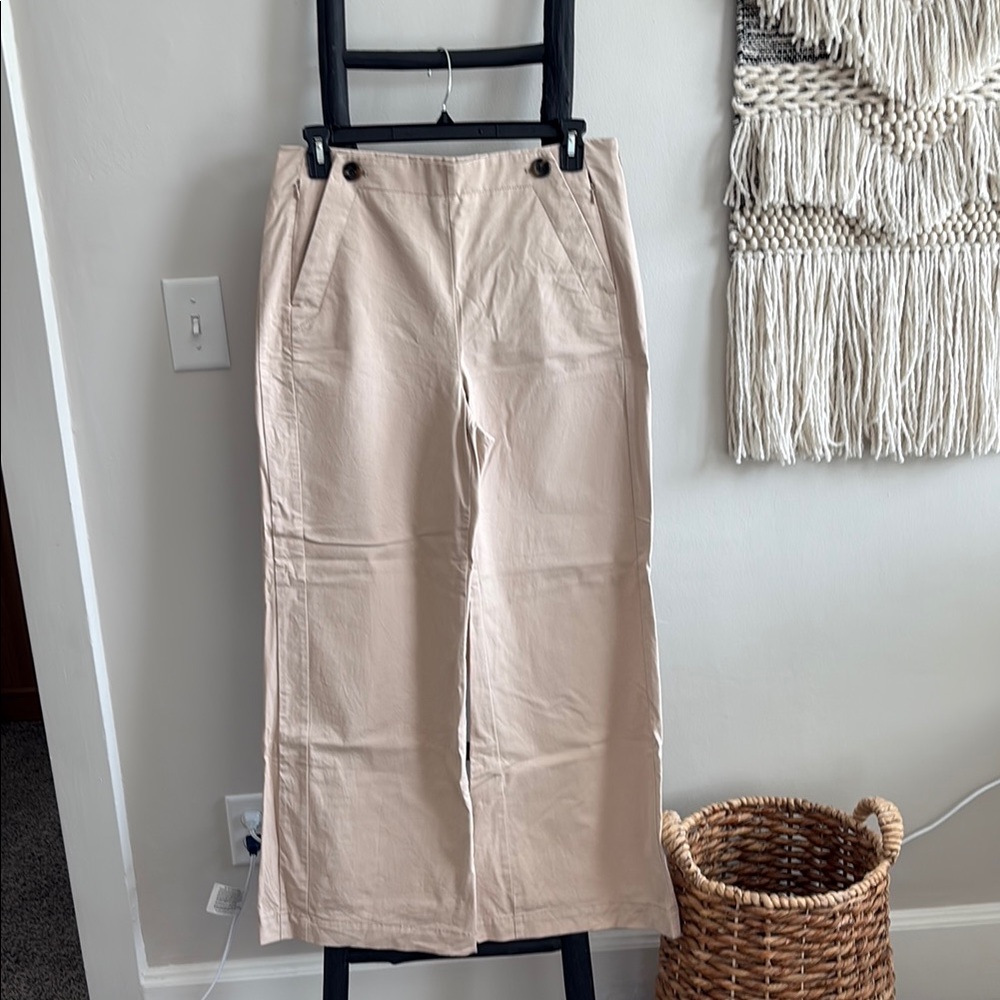 Ann Taylor Weekend Wide Leg Khakis Sz 10